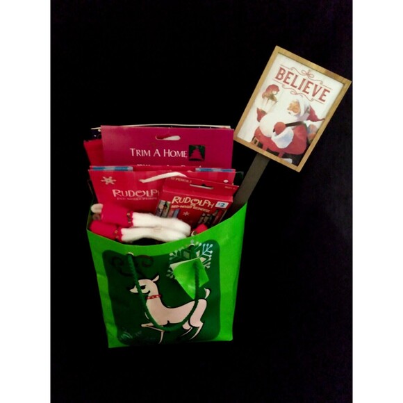 Vintage Christmas Decor Lot- Get Everything Shown In Pic's. - Picture 11 of 11